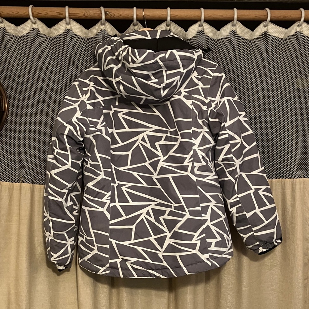 Wantdo Geometric Patterned Winter Jacket - Picture 4 of 9